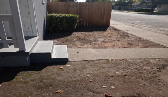 Building Photo - Amazing remodeled 1 bed 1 bath duplex!!