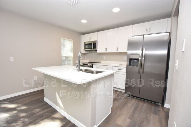 Building Photo - 3723 Woodbury Hill Loop