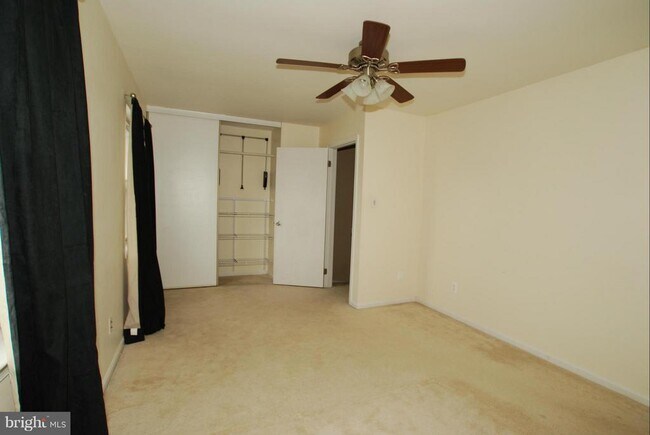Foto del edificio - 4188 Pleasant Meadow Ct