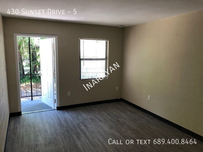 Foto del edificio - 430 Sunset Dr