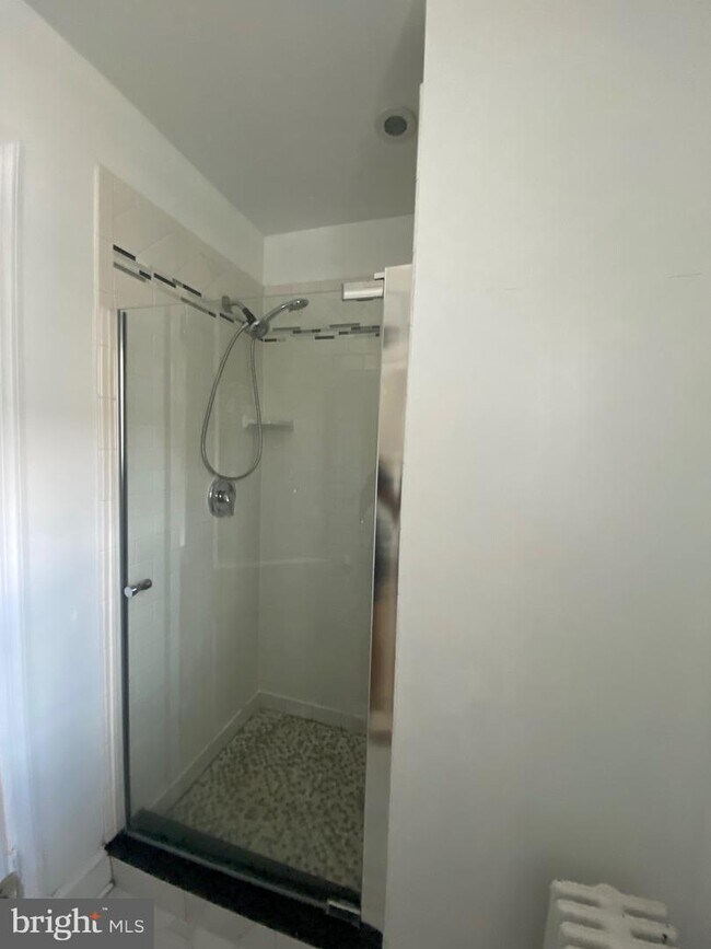 Foto del edificio - 2329 Fairlawn Ave SE