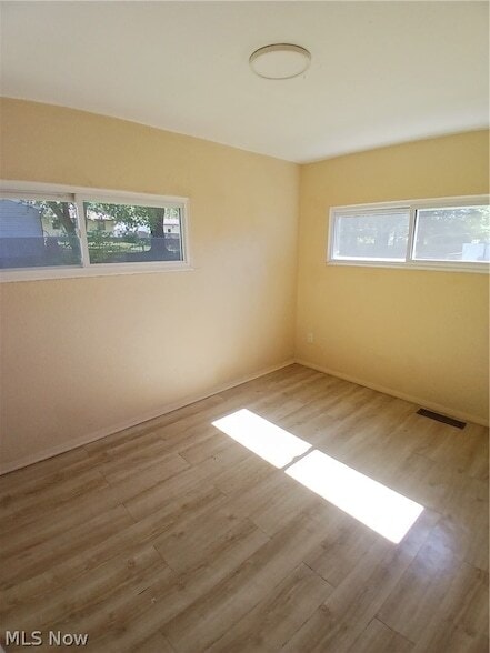 Building Photo - 3025 1/2 Northgate Avenue Unit 1/2