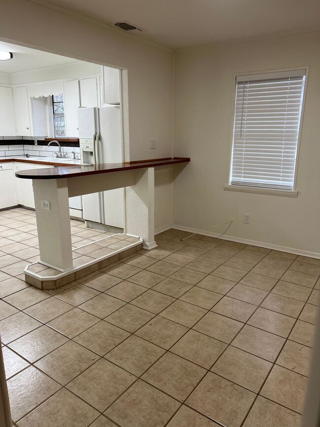 Foto del edificio - 2Bed/2Bath House For Rent - Call today bef...