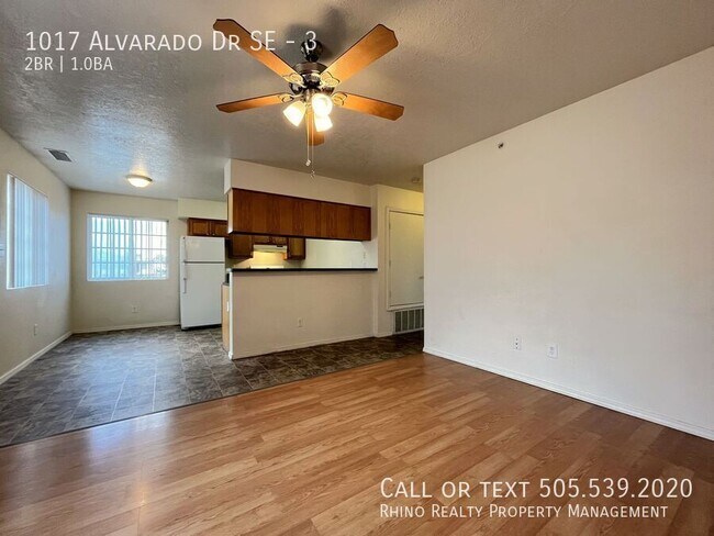 Foto del edificio - 1017 Alvarado Dr SE