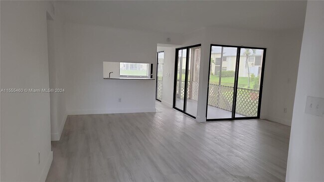 Foto del edificio - 1022 Adams Ave