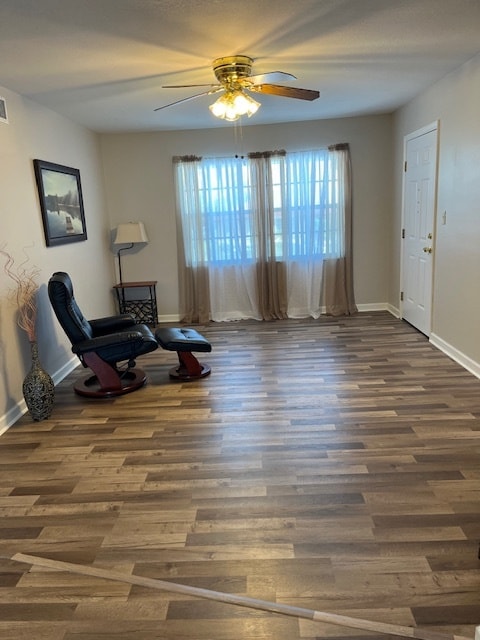 Sala de estar - 4158 Tamiami Trl