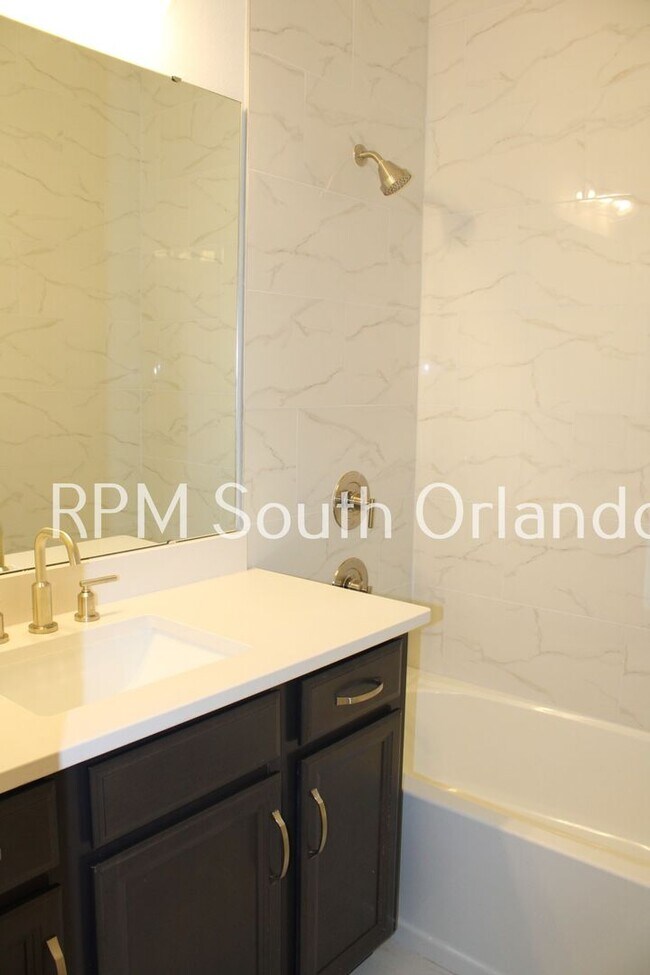 Building Photo - 4 BED / 3.5 BATH - IN LAKE NONA