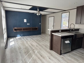 Building Photo - 1702 Dakota Trce