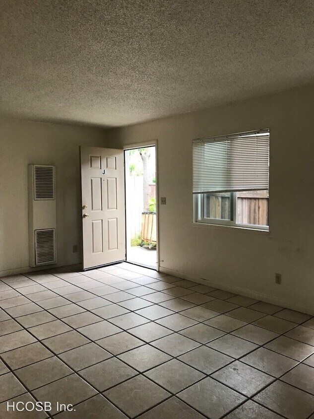 Foto principal - 6662 Picasso Rd