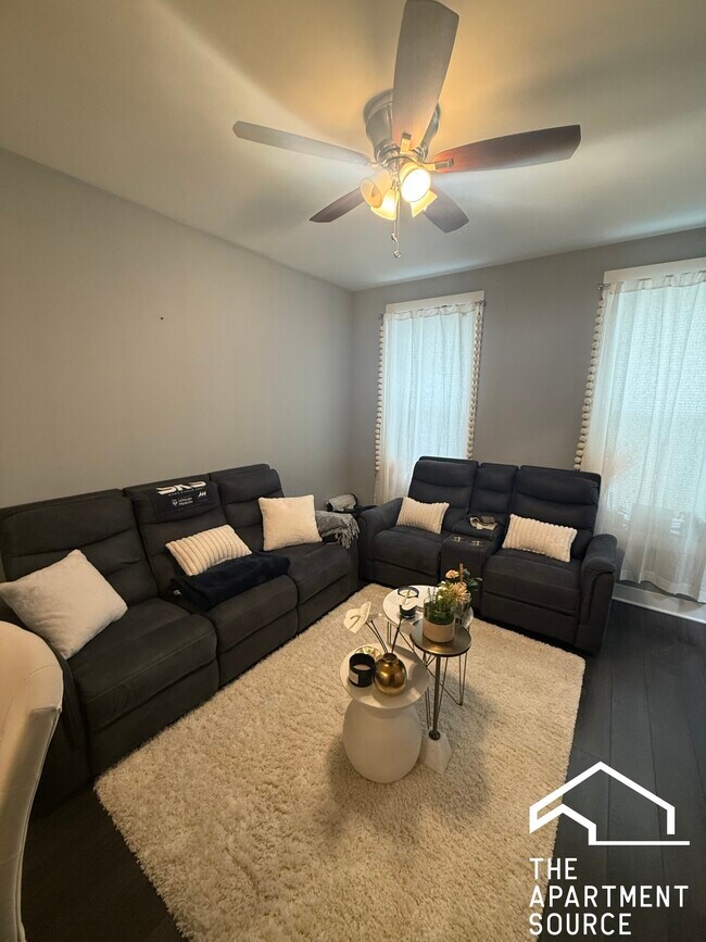 Foto del edificio - 1433 N Cleaver St