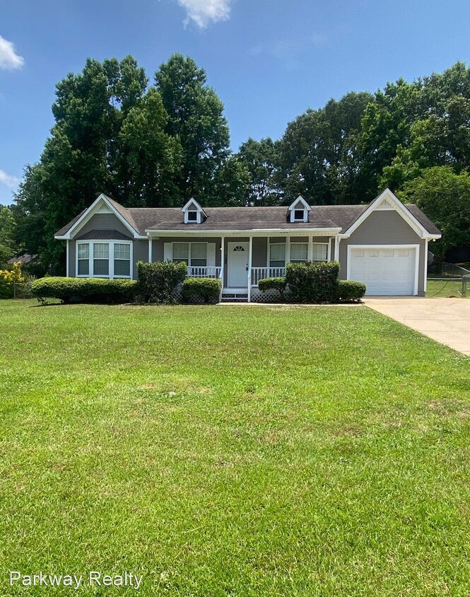 Primary Photo - 3 br, 2 bath House - 155 Lisa Lane