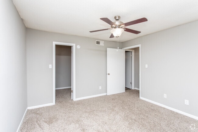 2BR, 2BA - 1051SF - Arrive Vinings