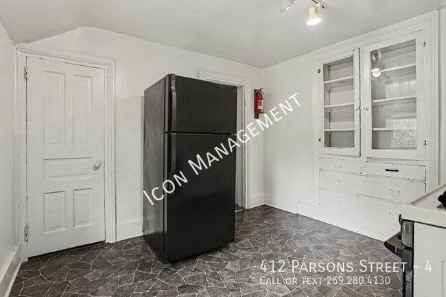Foto del edificio - 412 Parsons St