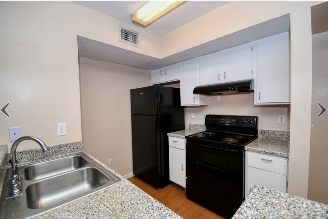 Pelican Bay Apartments in Baton Rouge, LA