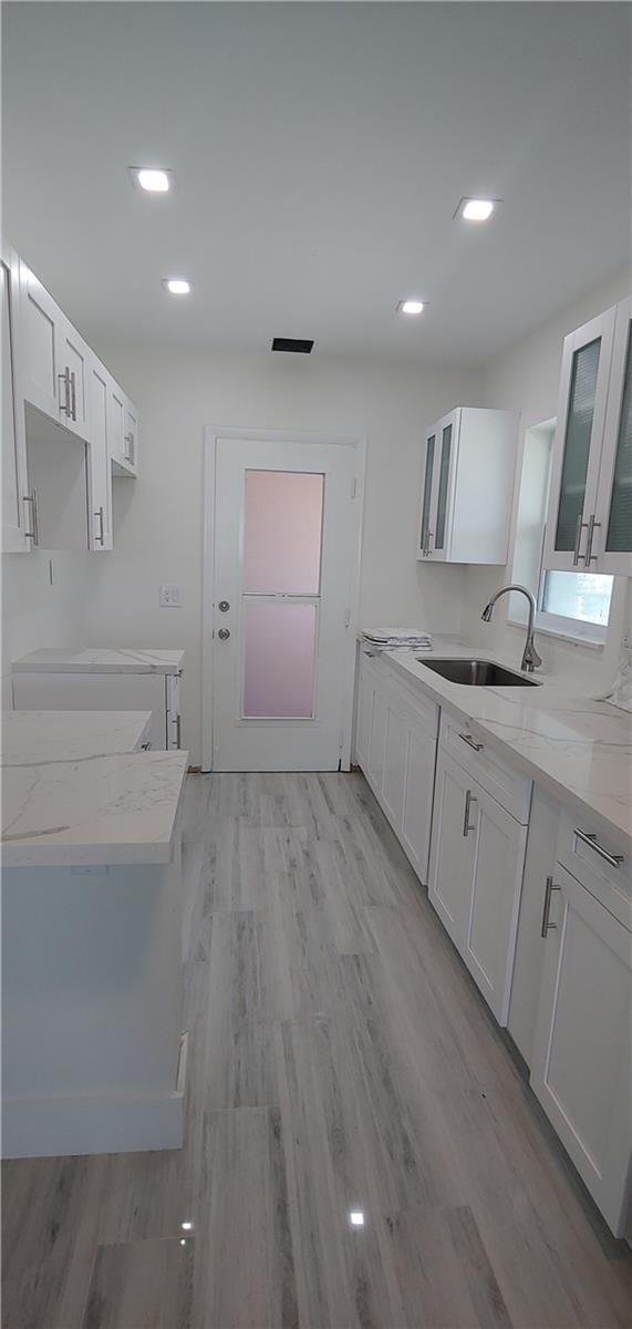 Foto del edificio - 1480 E Sample Rd