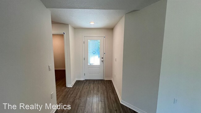 Foto del edificio - 3 br, 2 bath House - 299 Garylind St SW