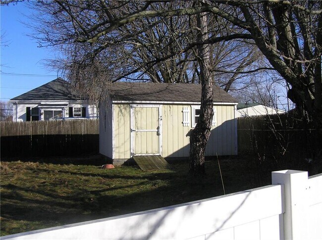 Building Photo - 53 Chiswick Rd