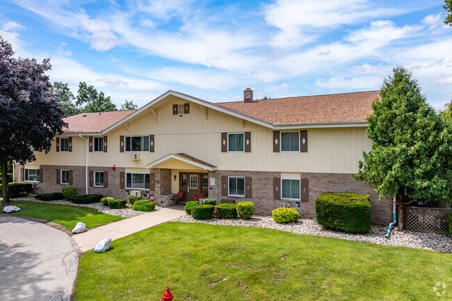 Building Photo - Barton Avenue Estates