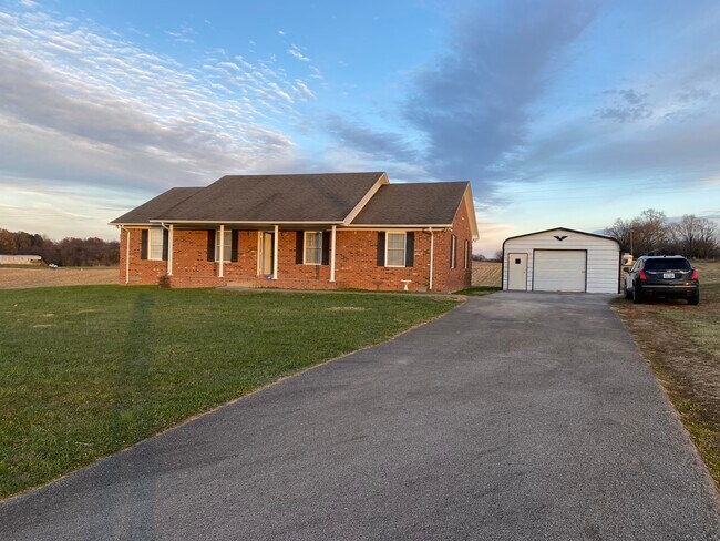 Building Photo - 2540 Sunnyside-Gotts Rd