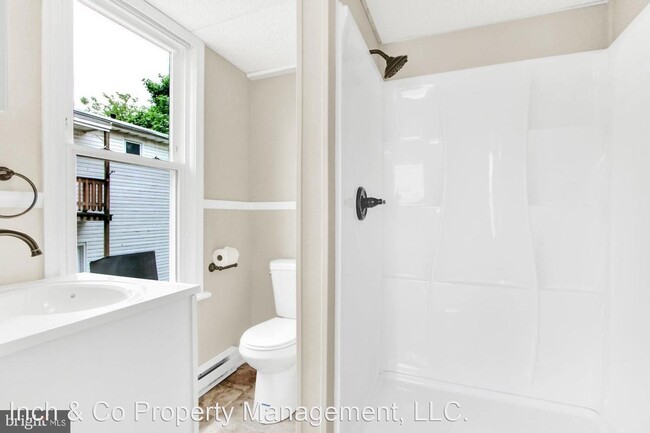 Foto del edificio - 5 br, 2 bath House - 924 West King Street