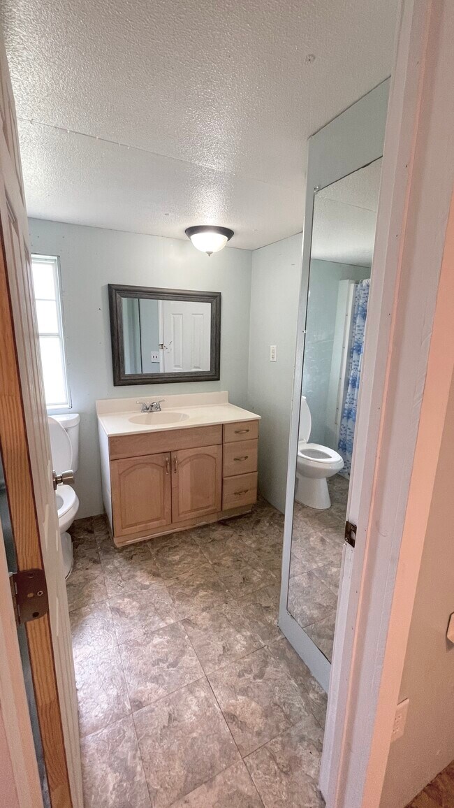 2214 W Old Spanish Trl, New Iberia, LA 70560 House Rental in New