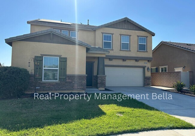 Building Photo - Charming 5-Bedroom Home in Audie Murphy Ranch