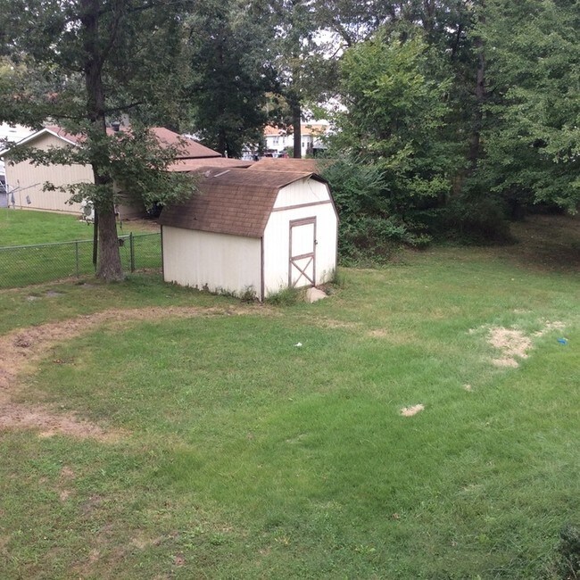 Building Photo - 15517 Bealle Hill Road, Accokeek, MD 20607