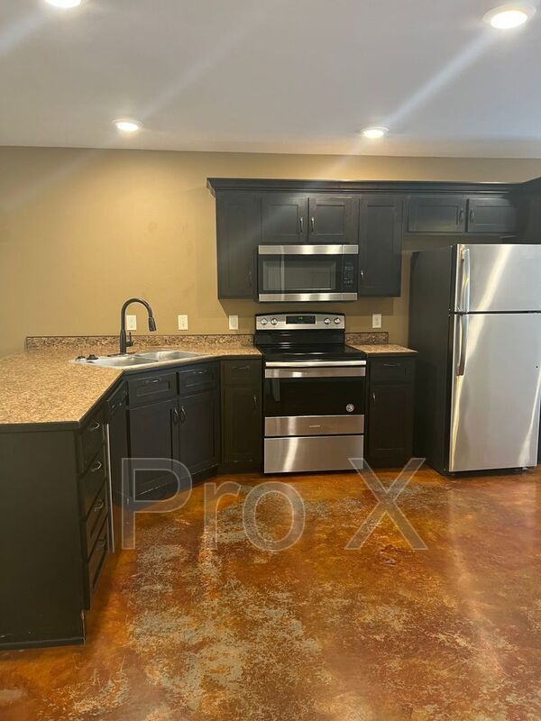 Foto del edificio - 407 N Elliott St