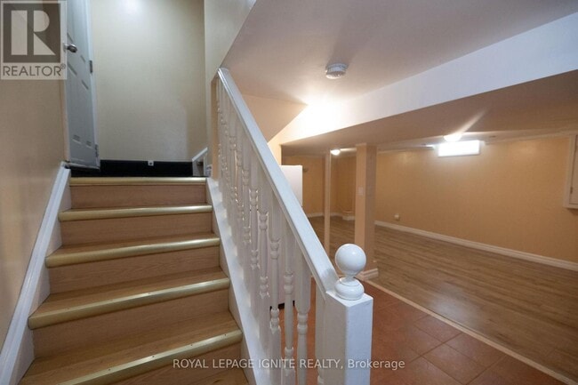 Building Photo - 35 Goodwood Dr