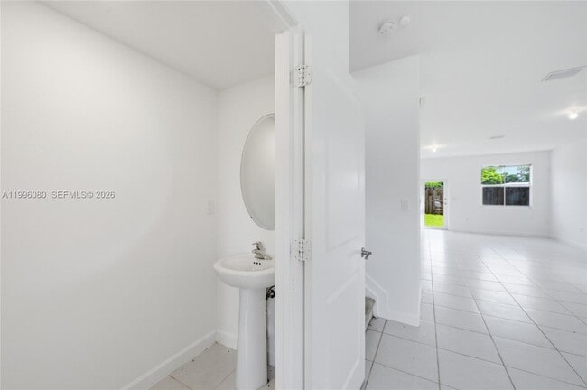 Foto del edificio - 2345 NW 131st Cir