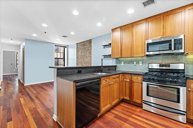 Foto del edificio - 508 Grand St