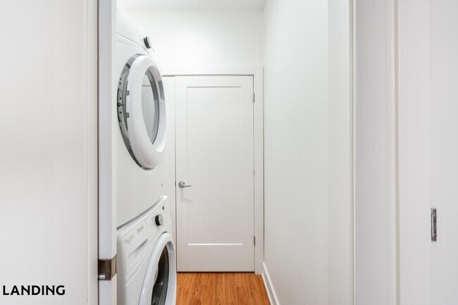 Foto del edificio - 33 New Scotland Ave