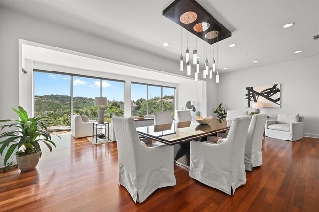 Foto del edificio - 405 Barrett Ln