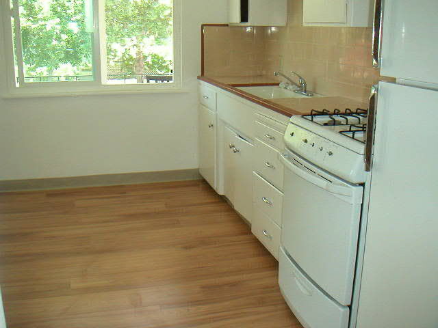 Kitchen - 91 E Empire St