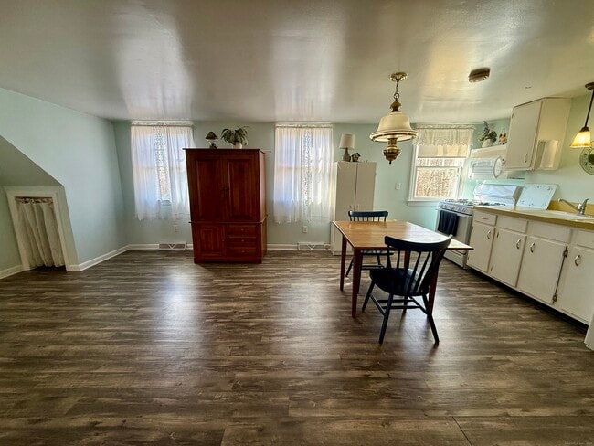 Foto del edificio - 176 Pocono Rd