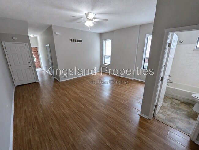 Foto del edificio - 3300 Shenandoah Ave