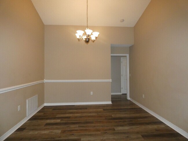 Building Photo - Spacious Home in Jaimee's Ridge!