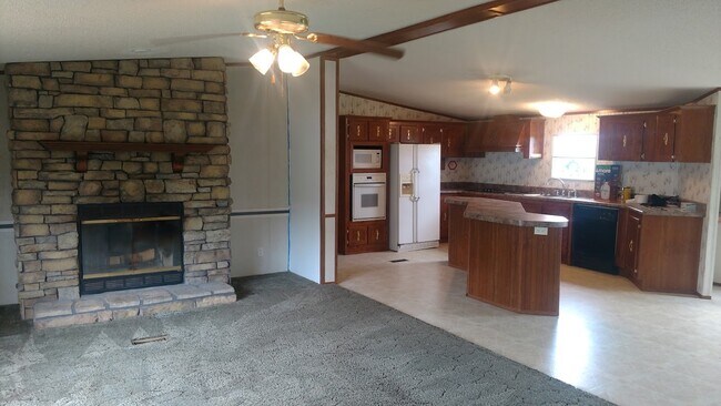 Building Photo - 435 Bristow Creek Trl