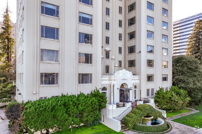 Edificio Vista NW - Lakeside Drive Apartments