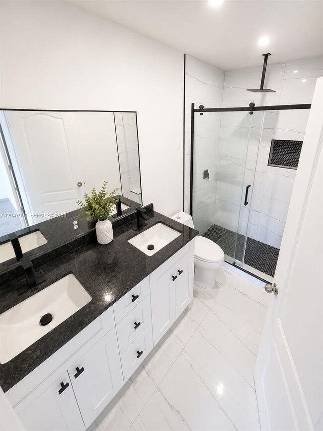 Foto del edificio - 3092 SW 129th Terrace