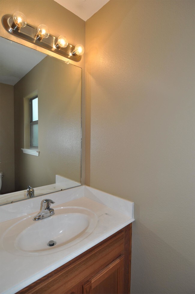 Foto del edificio - 21483 W Wallis Dr