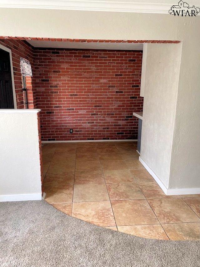 Foto del edificio - 705 W Manes Ave