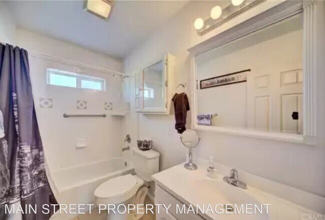 Building Photo - 6 br, 5 bath House - 24450 Malaga Rd