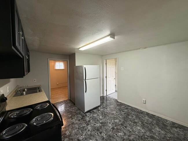 Building Photo - 1908 3rd Ave