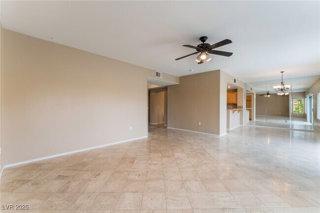 Foto del edificio - 10830 Amber Ridge Dr