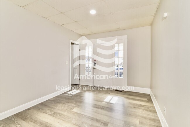 Foto del edificio - 2309 Date St