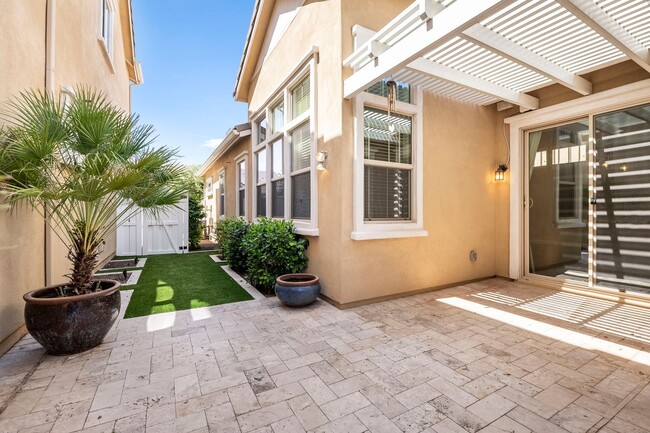 Foto del edificio - Gorgeous and spacious home in Gilbert, AZ!