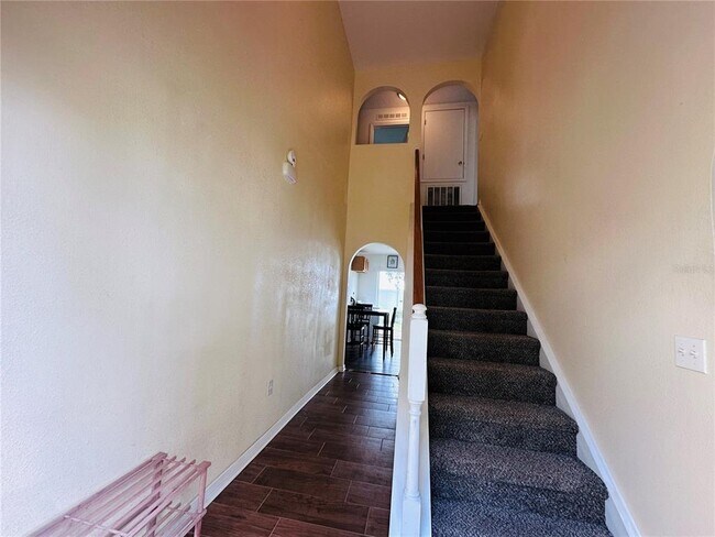 Building Photo - 431 Blake Ave
