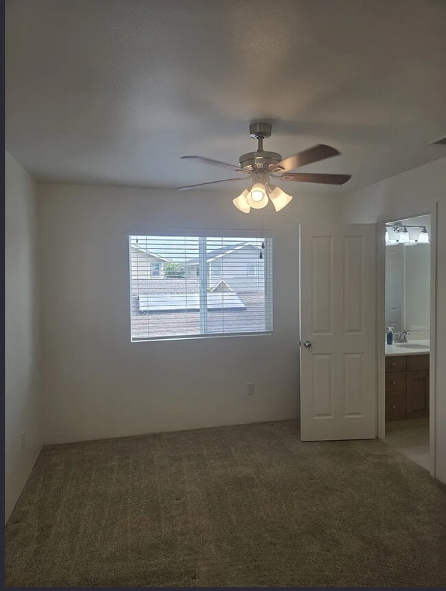 Building Photo - 91-2167-2167 Kaiwawalo St