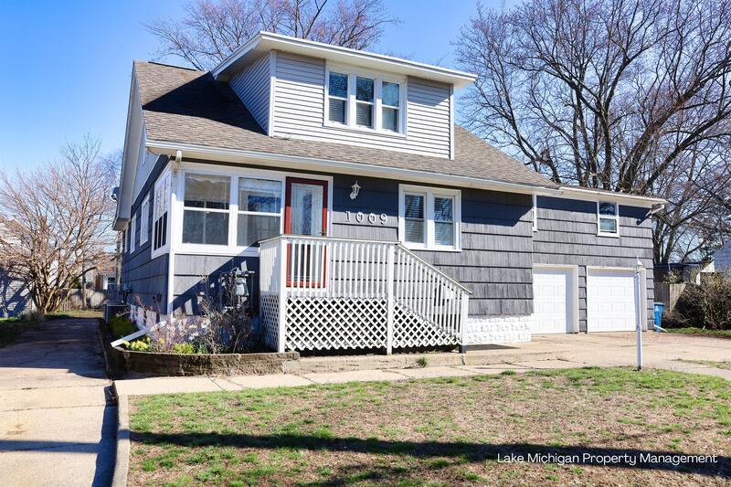 Primary Photo - 1009 Colfax Ave
